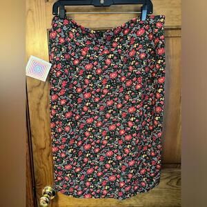 LuLaRoe Cassie Pencil Skirt 3XL Floral Fitted Knee Length Yoga Waistband NWT